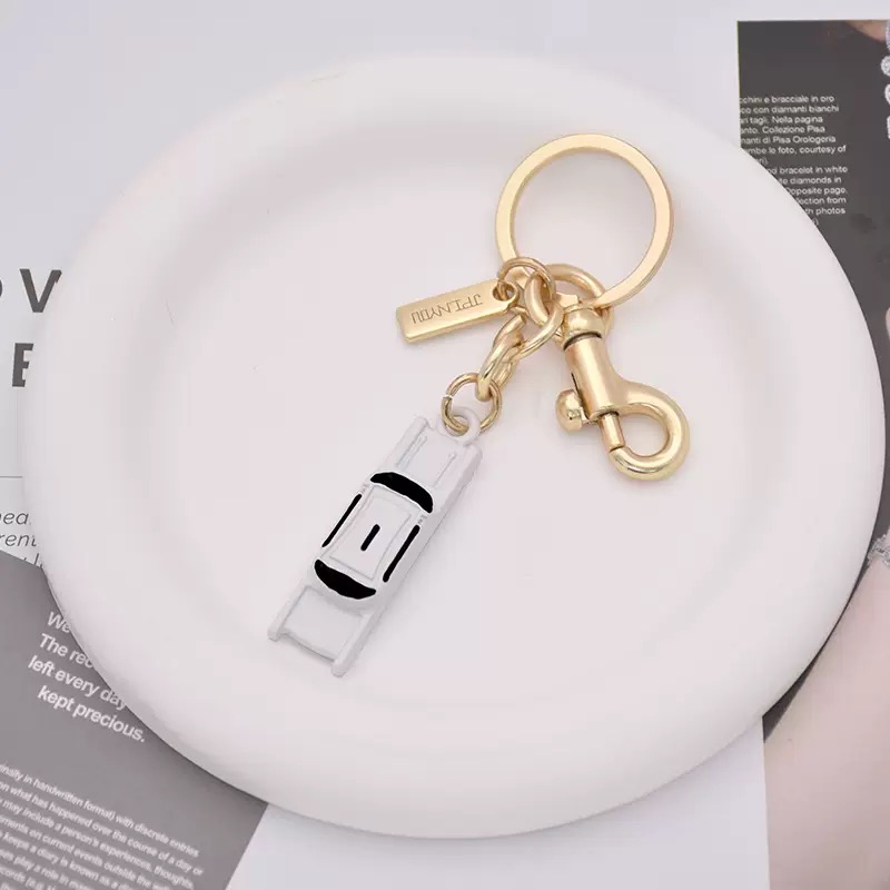 Metalowy wisiorek w kształcie  – Car Accessories York recenzja i cena